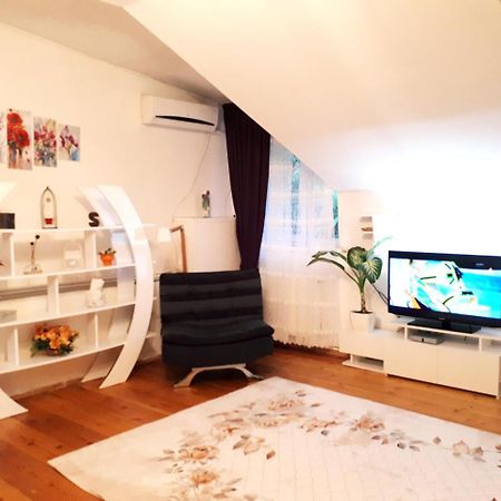 Karin House Apartment Tbilisi Ngoại thất bức ảnh