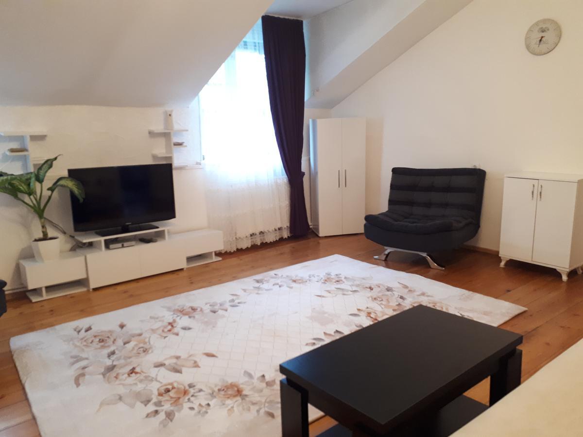 Karin House Apartment Tbilisi Ngoại thất bức ảnh