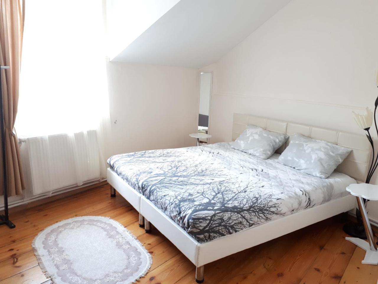 Karin House Apartment Tbilisi Ngoại thất bức ảnh